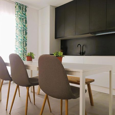 Apartamentos Munoz Fornell 2 Chiclana de la Frontera Dış mekan fotoğraf